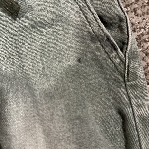 Assorted Kids Clothing Set - Picture 6 of 16